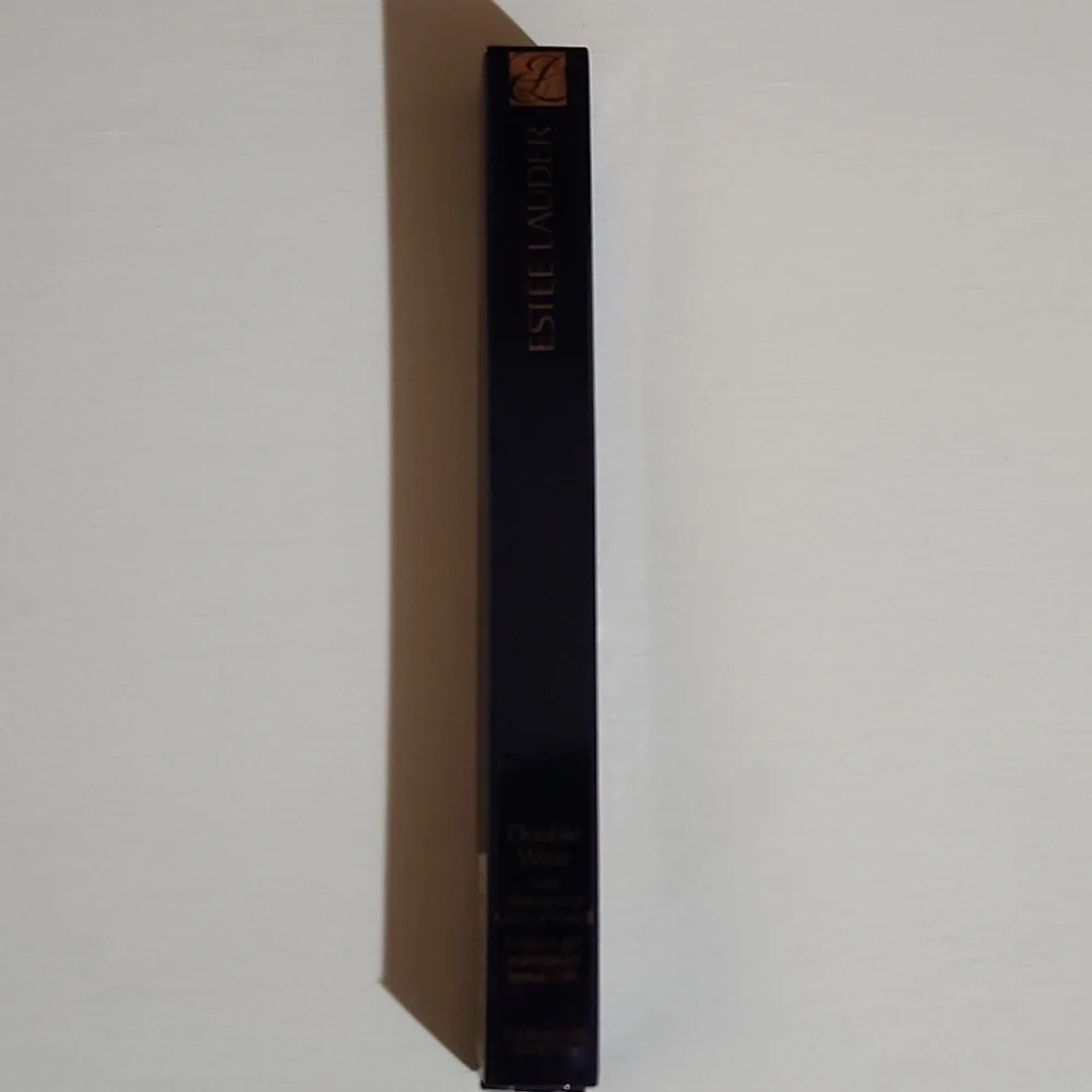 ESTEE LAUDER Antique Burgundy Double Wear 24H Waterproof Gel Eye Pencil